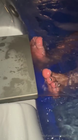 thebitesizedb onlyfans leak 975